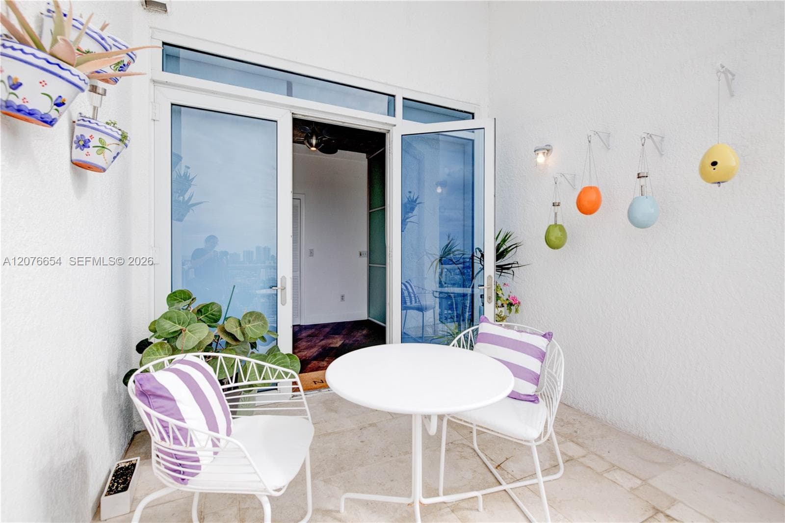Neo Loft · #PHII08 in Miami - Photo 38