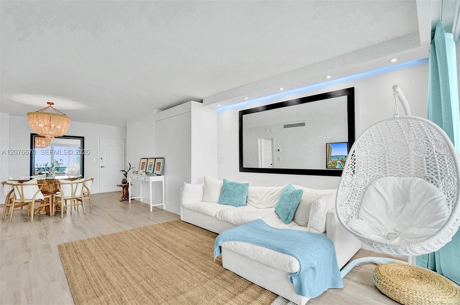 WAVE CONDO · #823 (Available now) in Hollywood - Photo 10