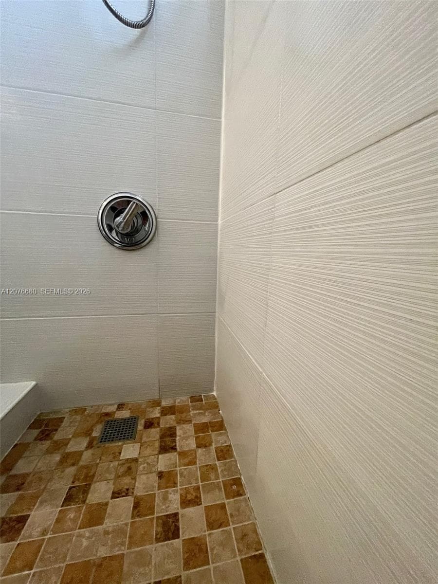 POMPANO ISLES SEC · #N8 in Pompano Beach - Photo 13