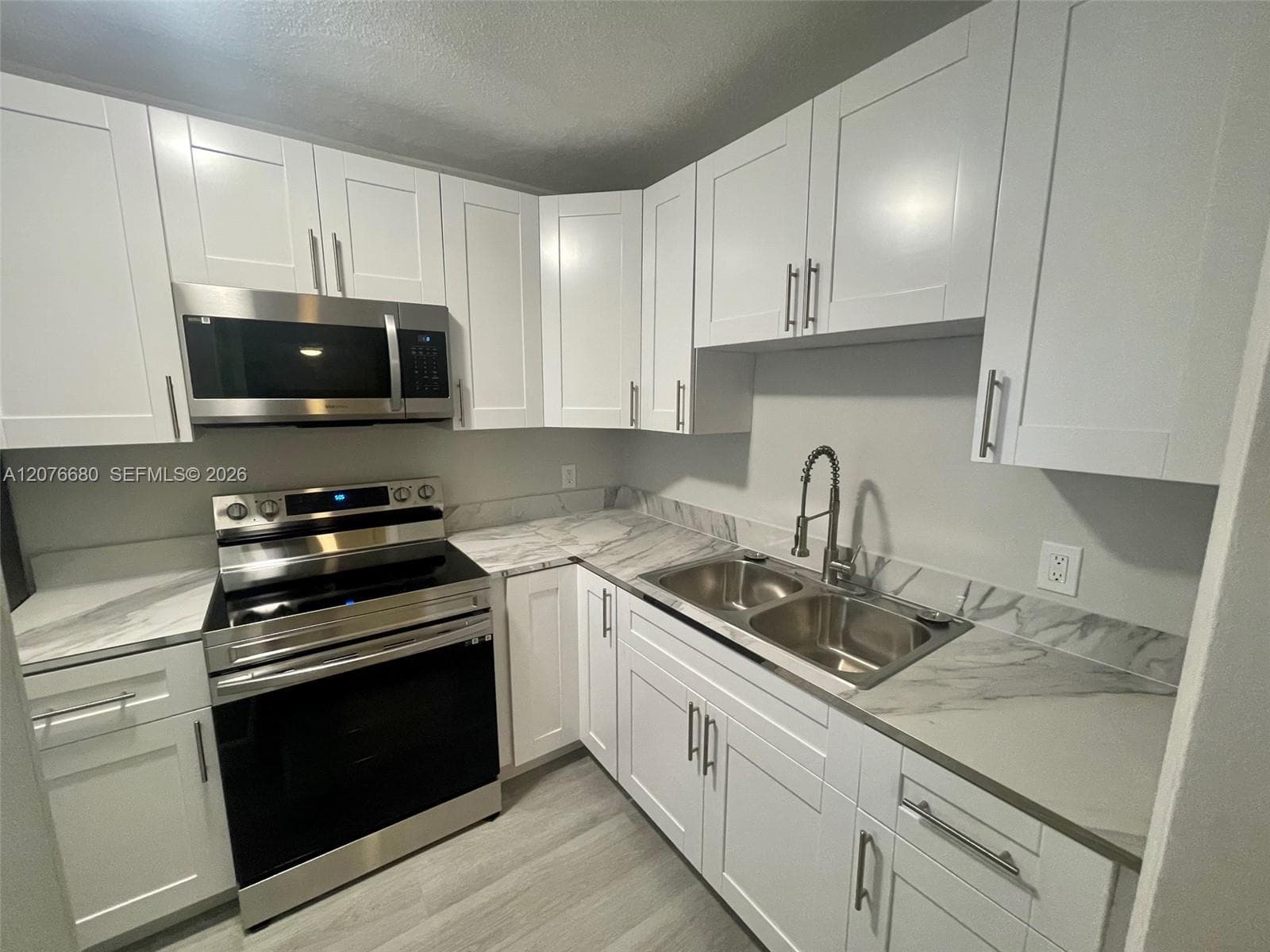 POMPANO ISLES SEC · #N8 in Pompano Beach - Photo 3