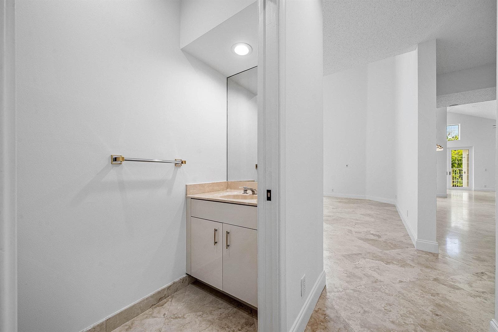 028-6026Northwest30thWay-BocaRaton-FL-33