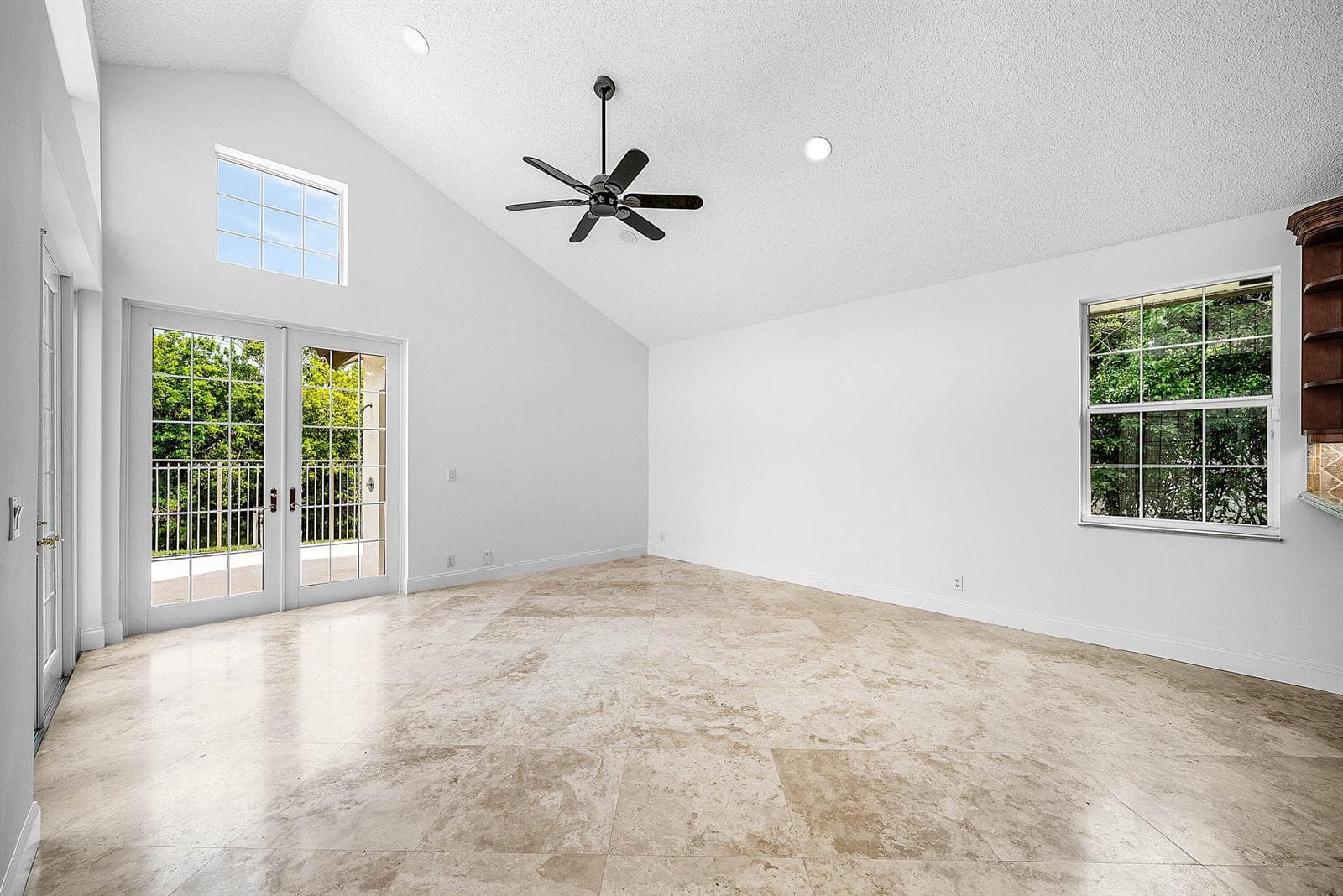 INCREDIBLE SPACE