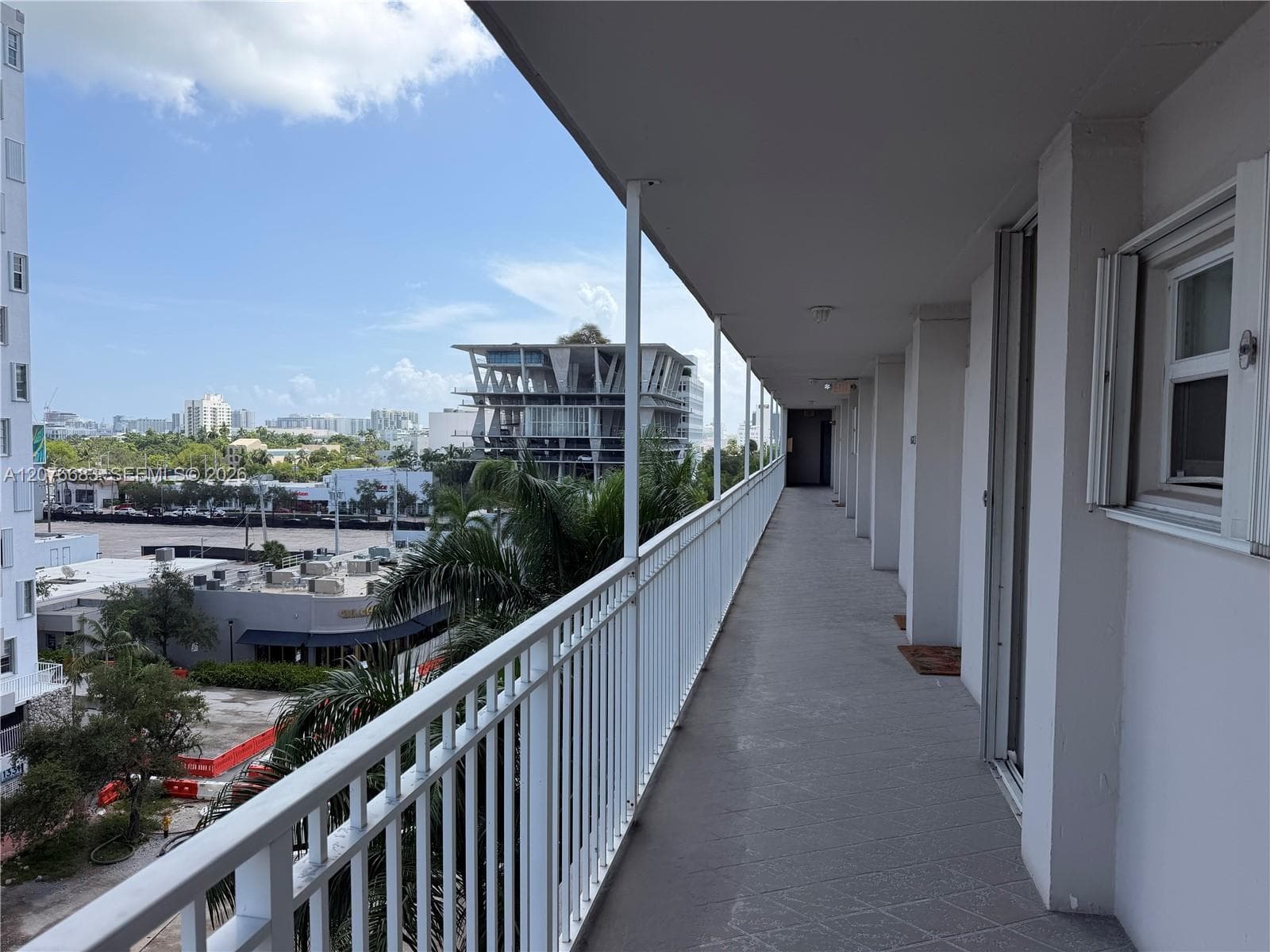 Lincoln Towers · #E705 in Miami Beach - Photo 13