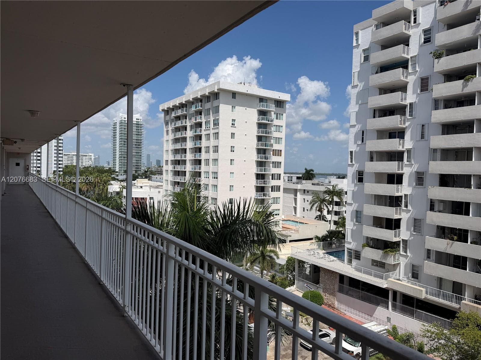 Lincoln Towers · #E705 in Miami Beach - Photo 14