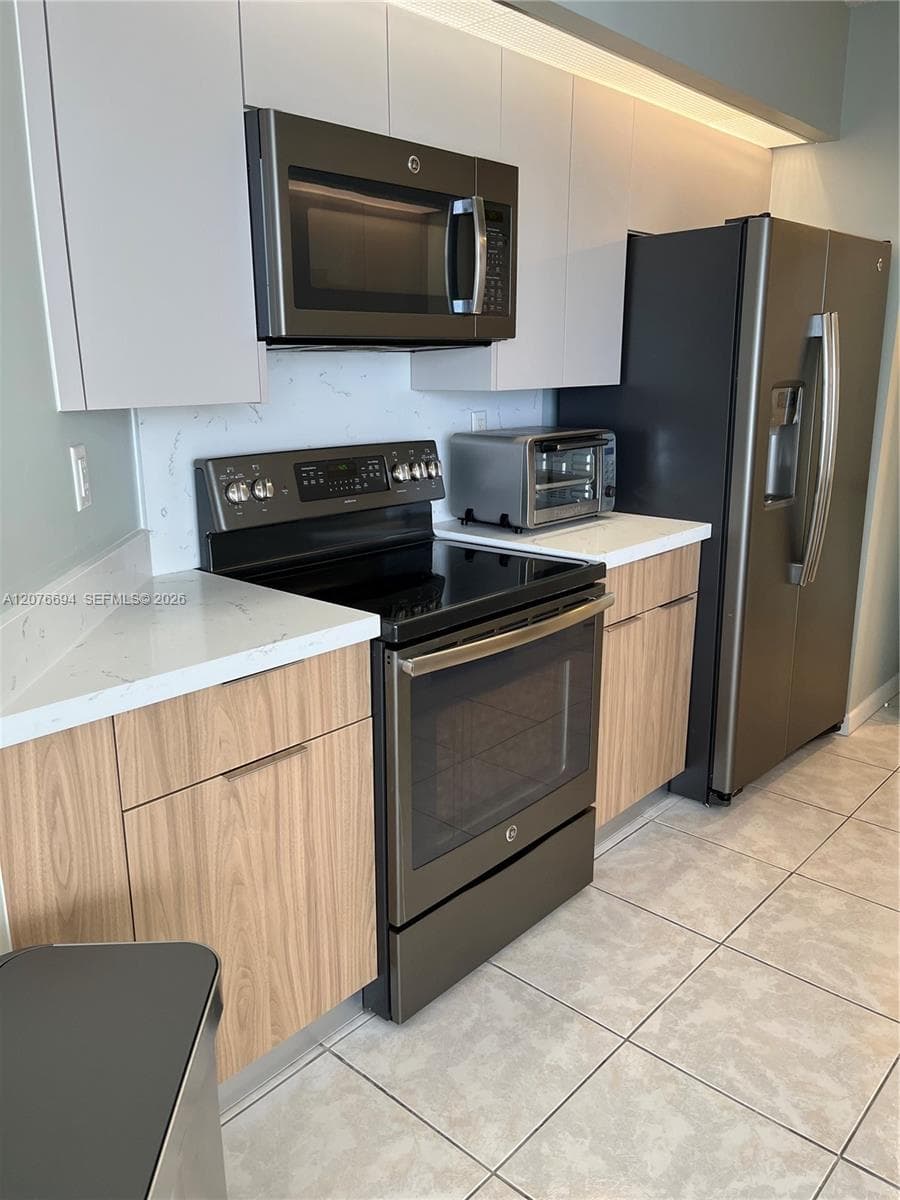 Oceania III · #2538 in Sunny Isles Beach - Photo 6