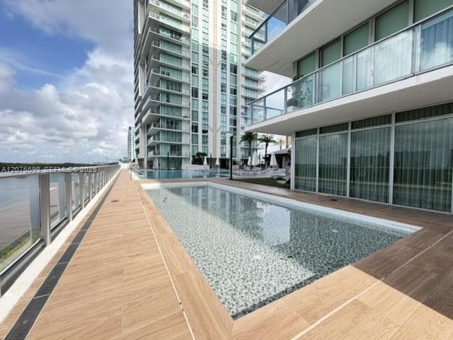 Parque Towers · #5-1008 in Sunny Isles Beach - Photo 36