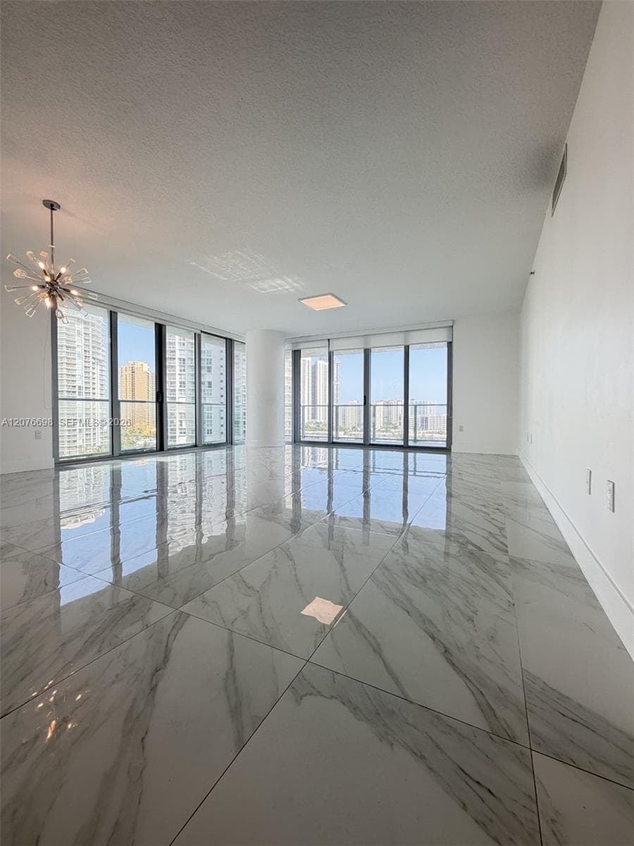Parque Towers · #5-1008 in Sunny Isles Beach - Photo 5