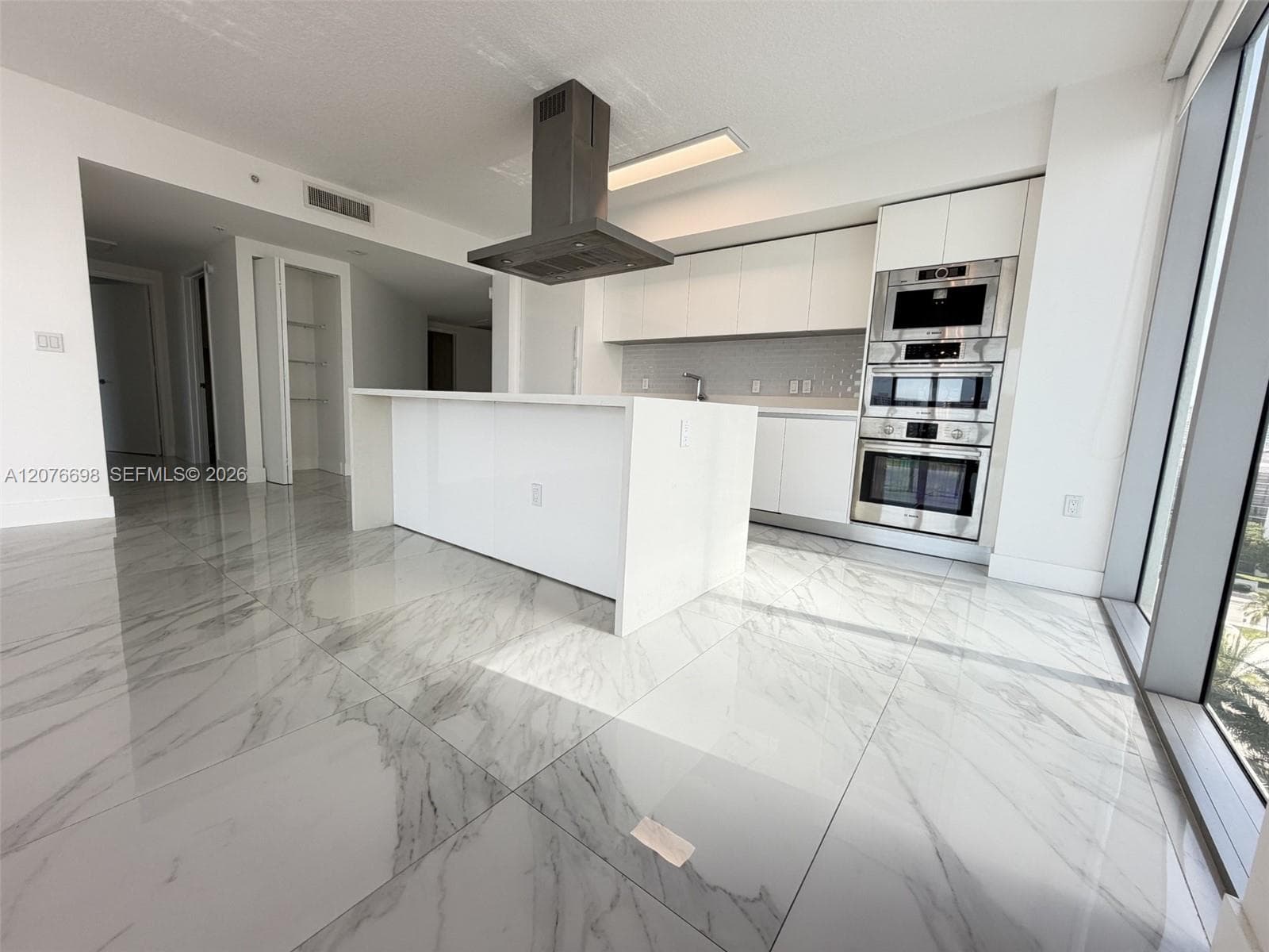 Parque Towers · #5-1008 in Sunny Isles Beach - Photo 8