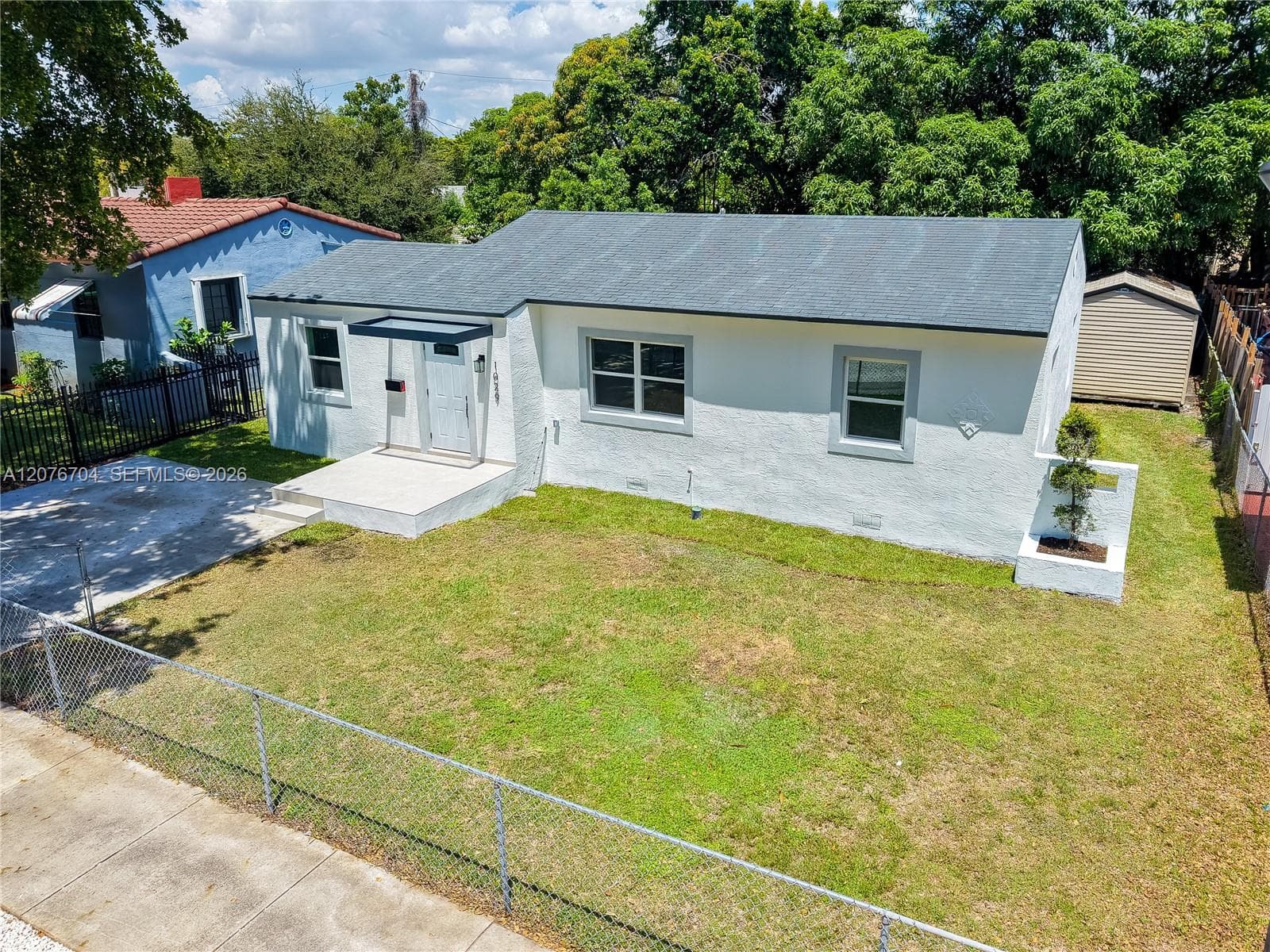 1029 NW 42nd St photo 34
