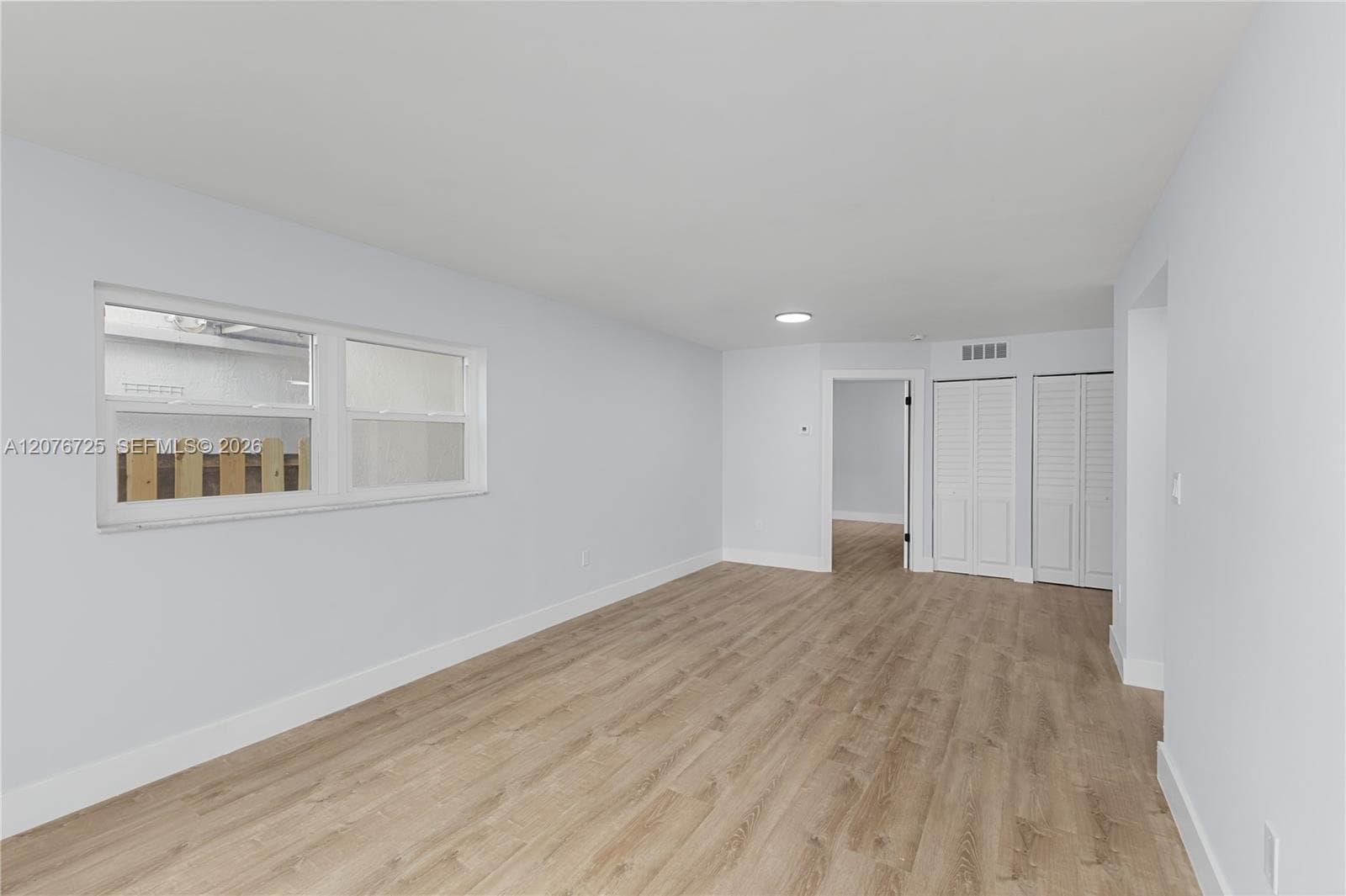 POINT LAKE CONDO II · #102 in Miami - Photo 12