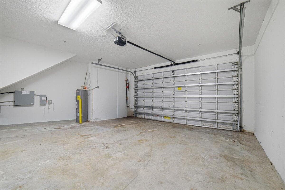 20-Garage
