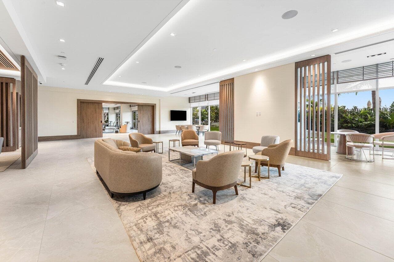 039-220LakeShoreDrive-702-LakePark-FL-33