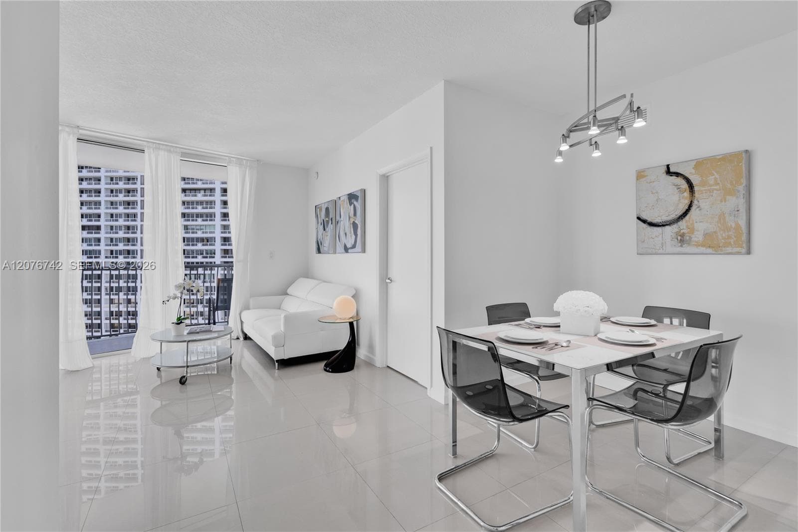Opera Tower · #1602 in Miami - Photo 12