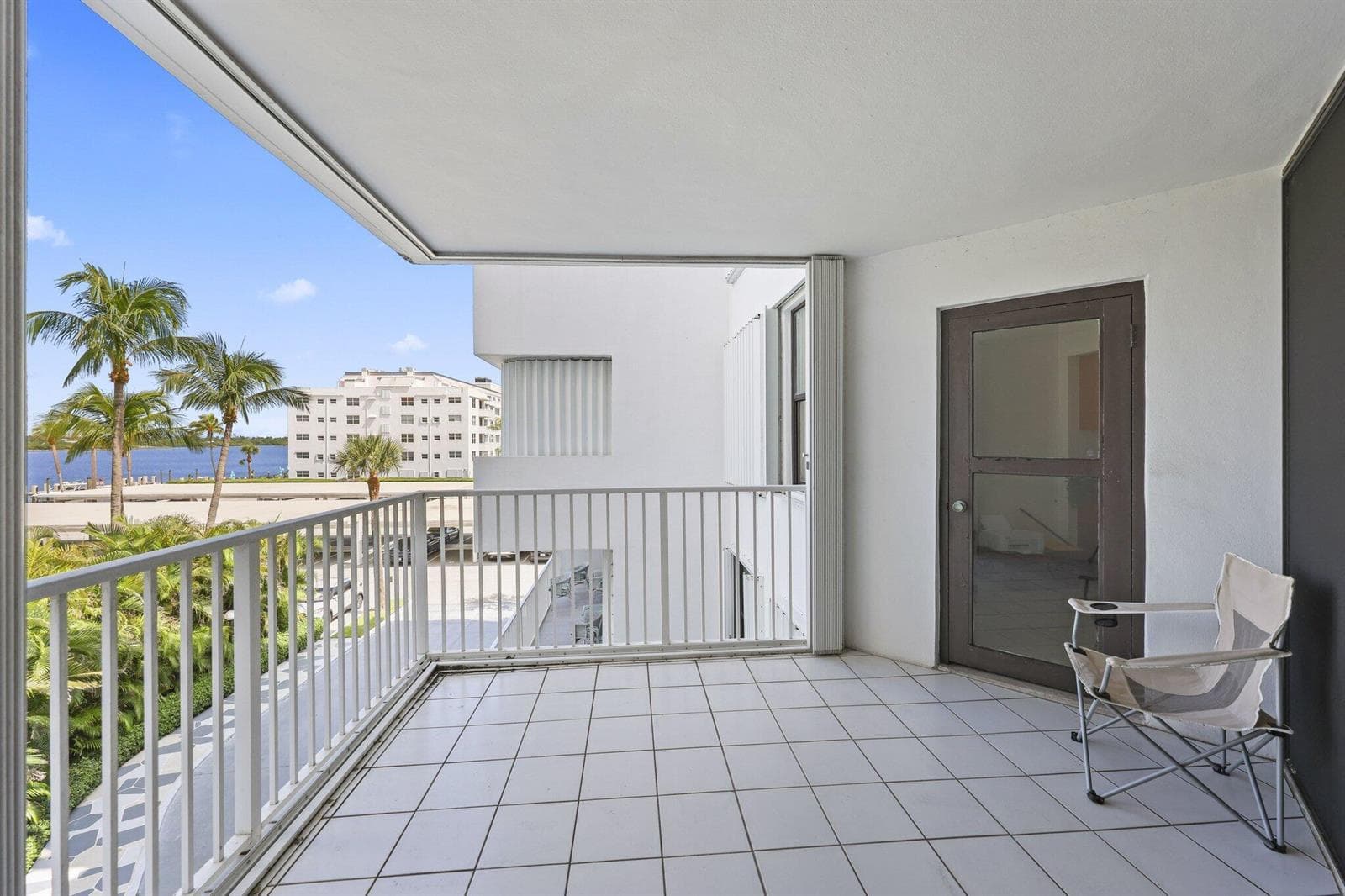 2860 S Ocean Blvd - 16.jpg-SMALL