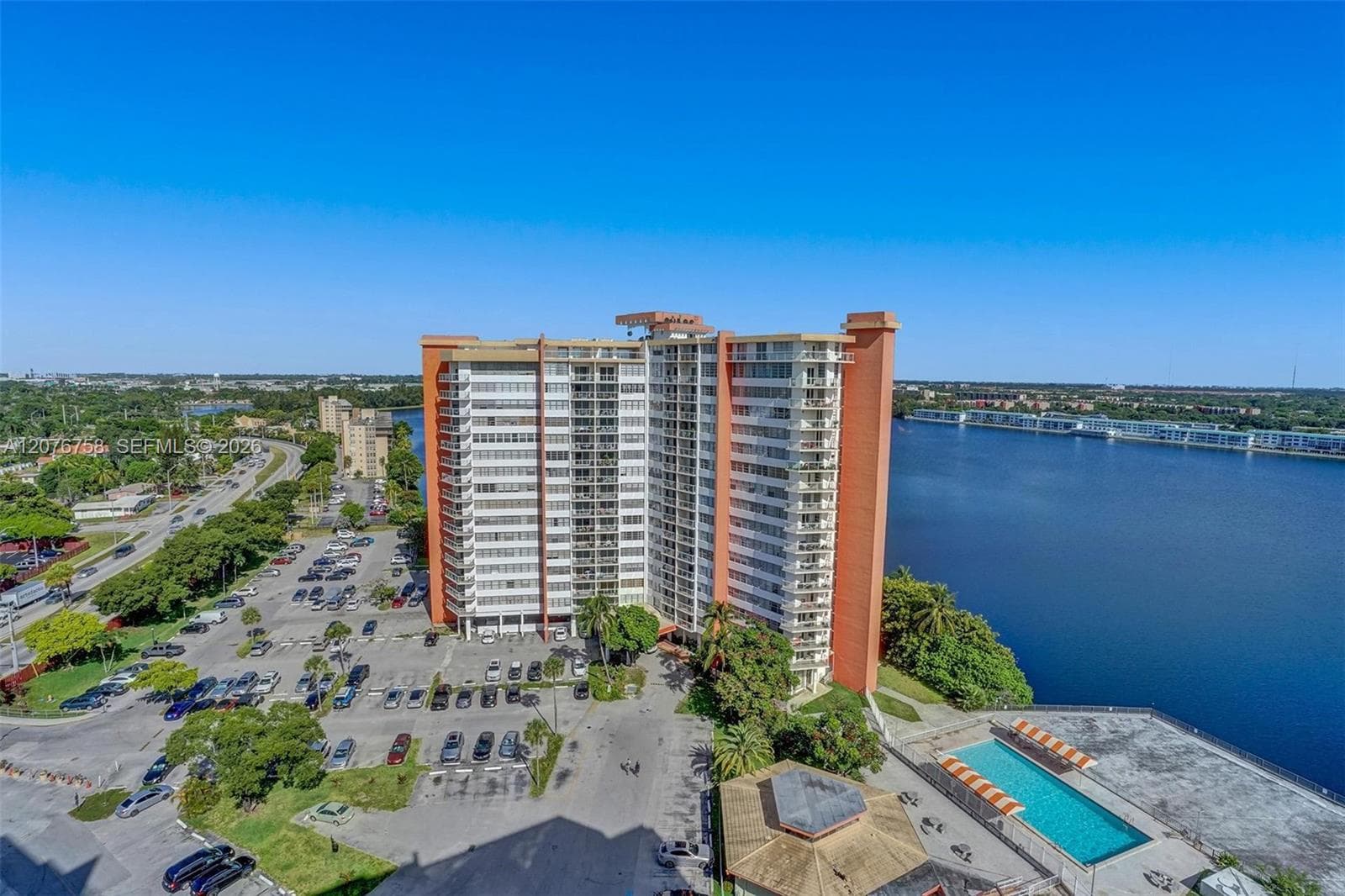 Buckley Towers E · #1703E in Miami - Photo 6