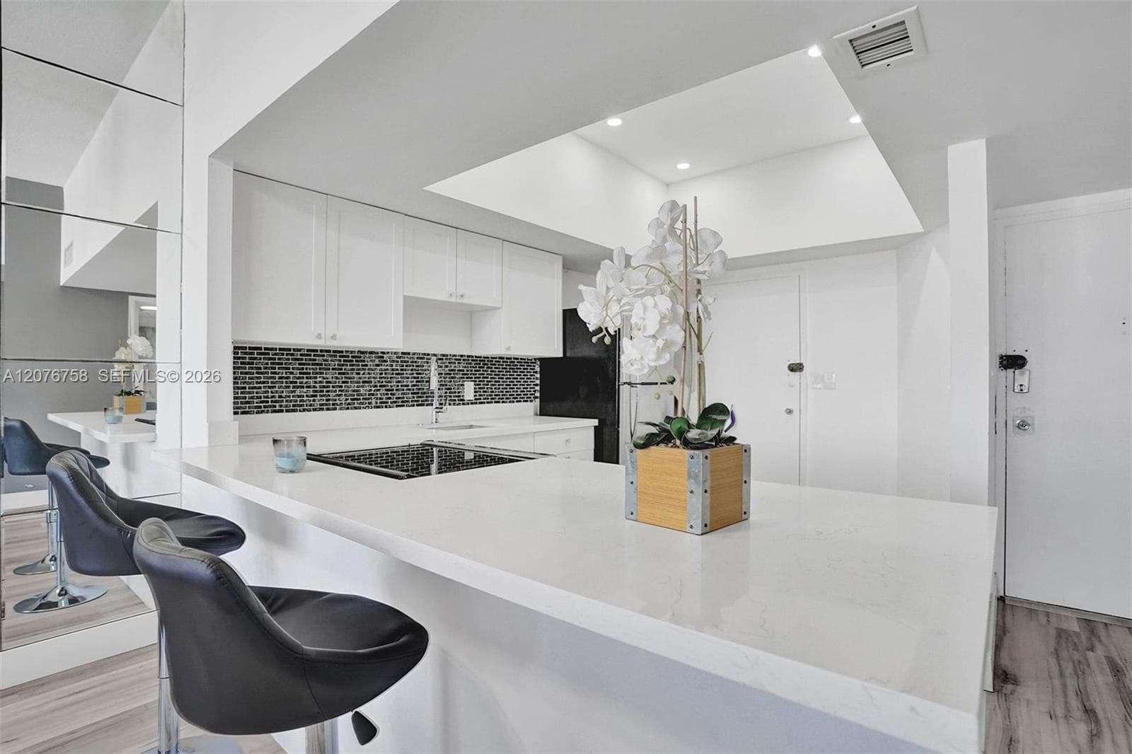 Buckley Towers E · #1703E in Miami - Photo 26