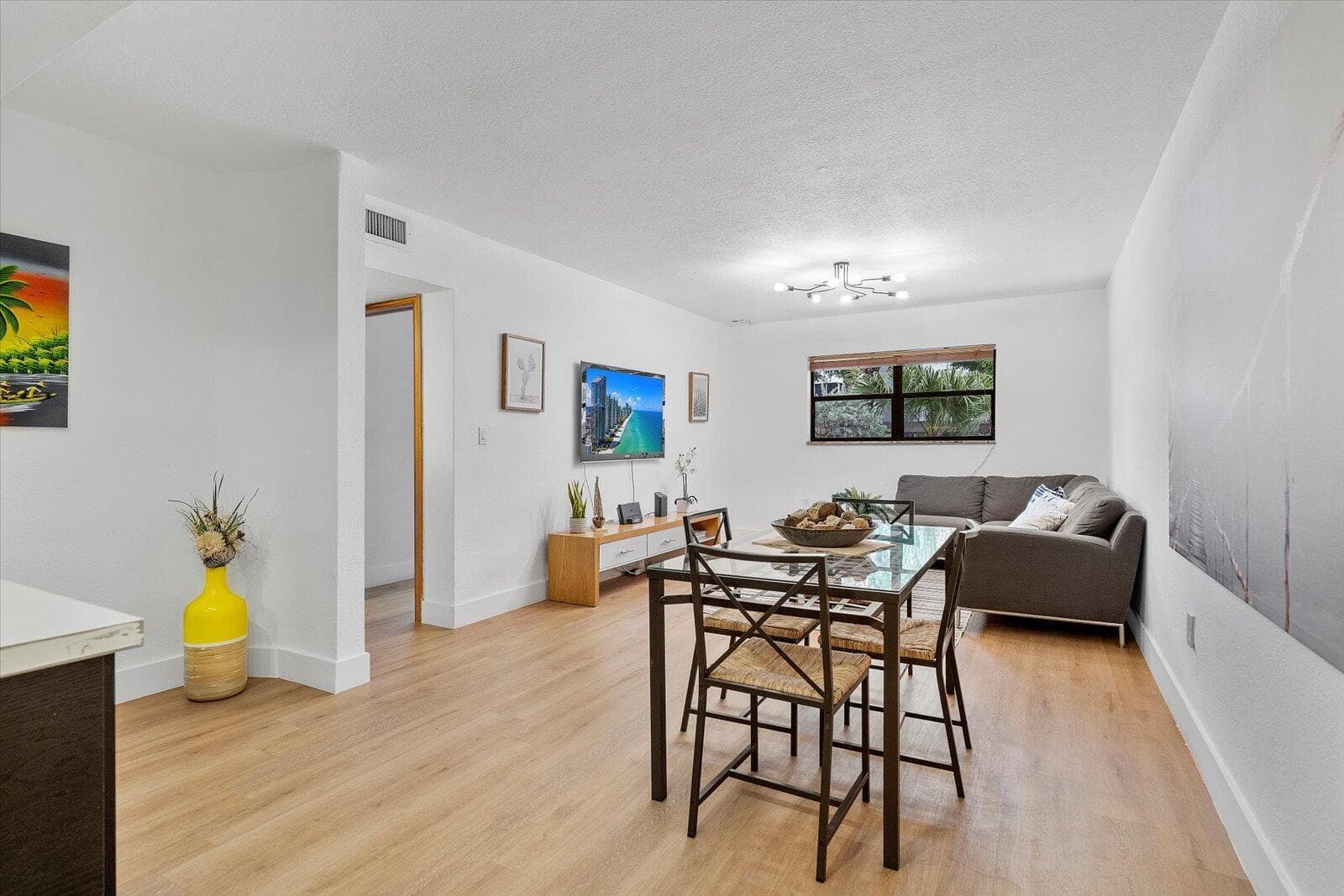 01-3522 NE 166th St #6_3
