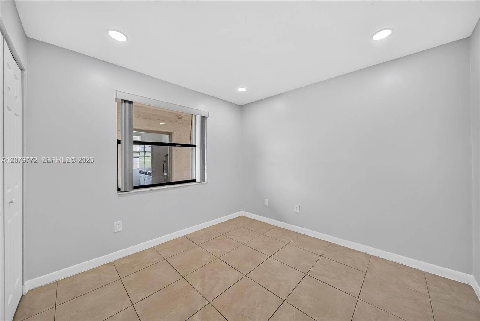 ROZLAND CONDO · #1-207 in Miami - Photo 12