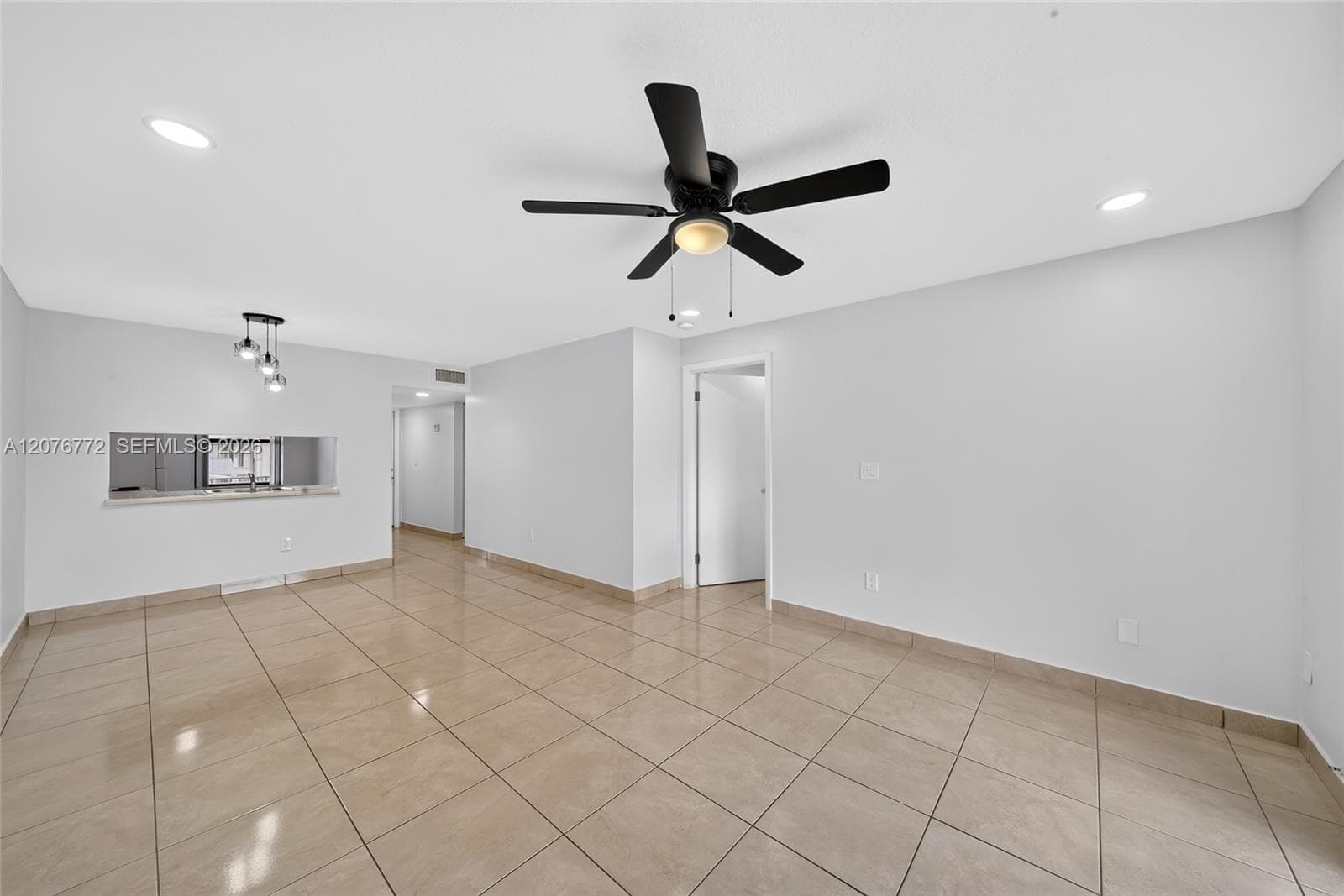 ROZLAND CONDO · #1-207 in Miami - Photo 3
