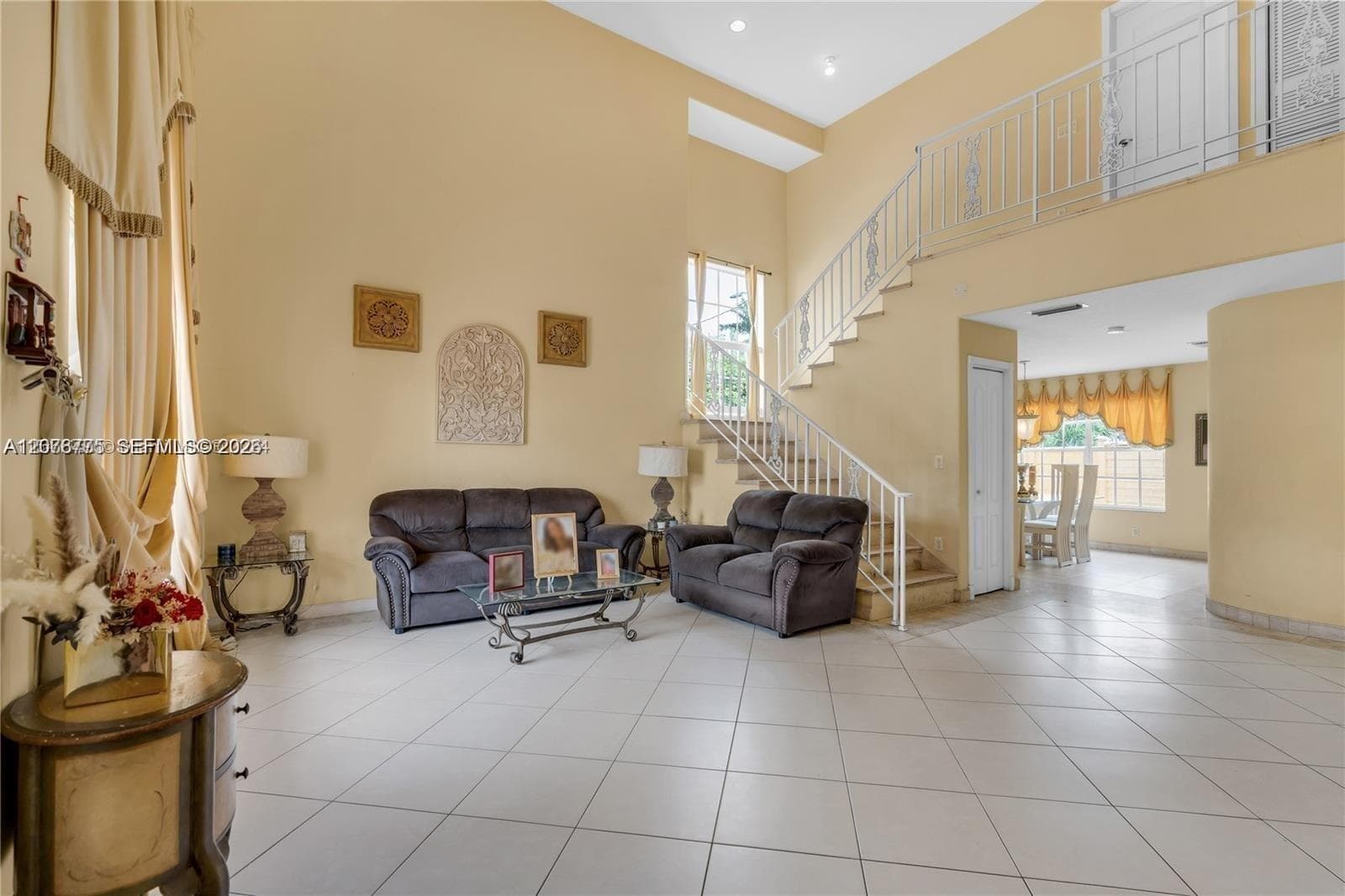 13904 SW 18th Ter photo 6