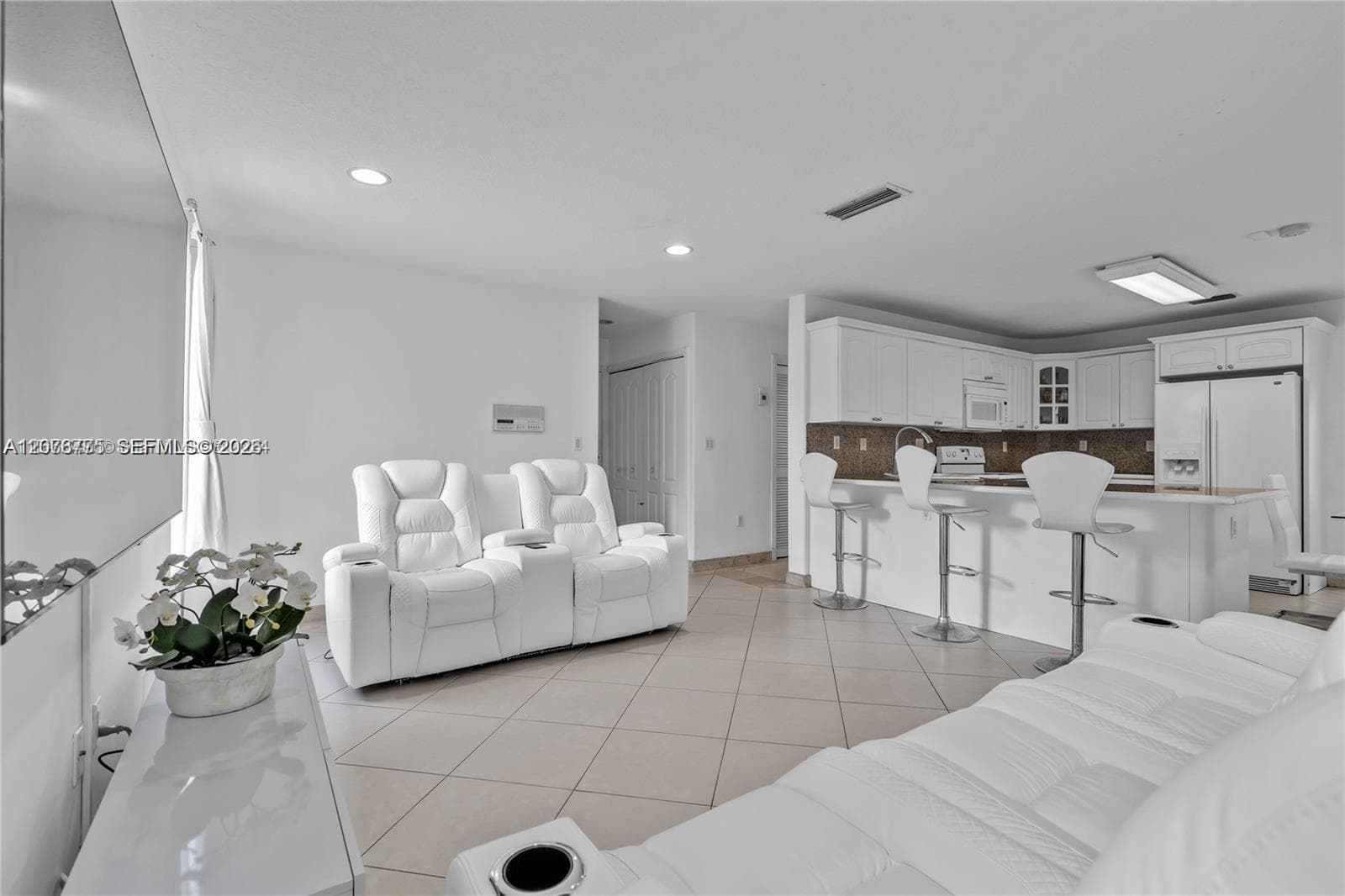 13904 SW 18th Ter photo 12