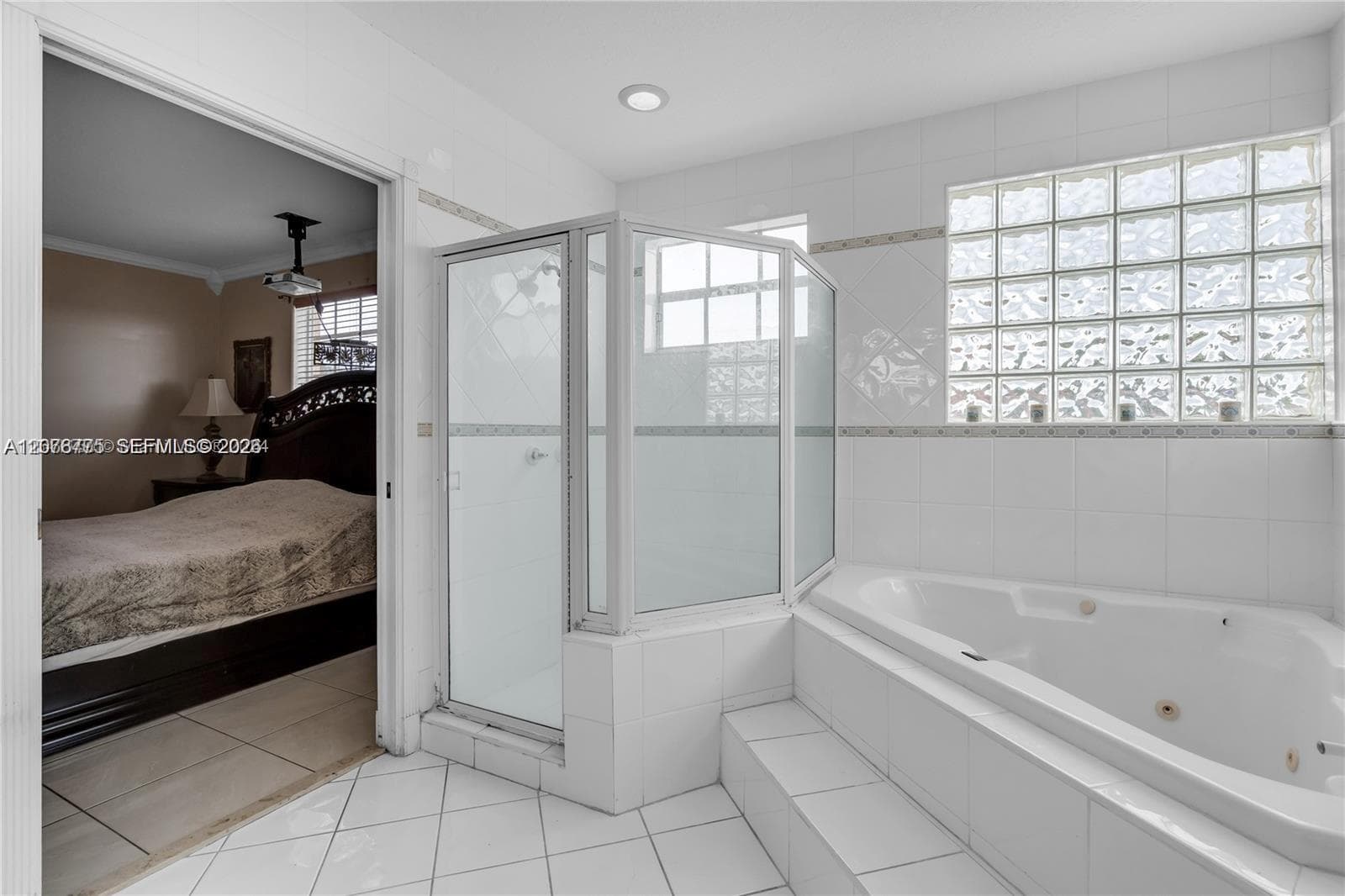 13904 SW 18th Ter photo 19