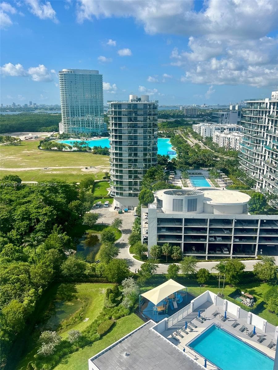 THE OAKS I CONDO · #2403 in North Miami - Photo 22