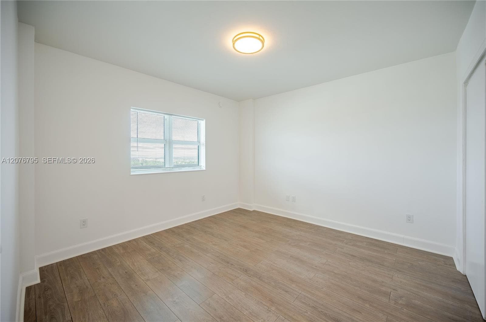 THE OAKS I CONDO · #2403 in North Miami - Photo 10