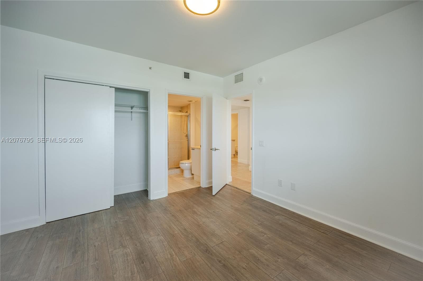 THE OAKS I CONDO · #2403 in North Miami - Photo 11