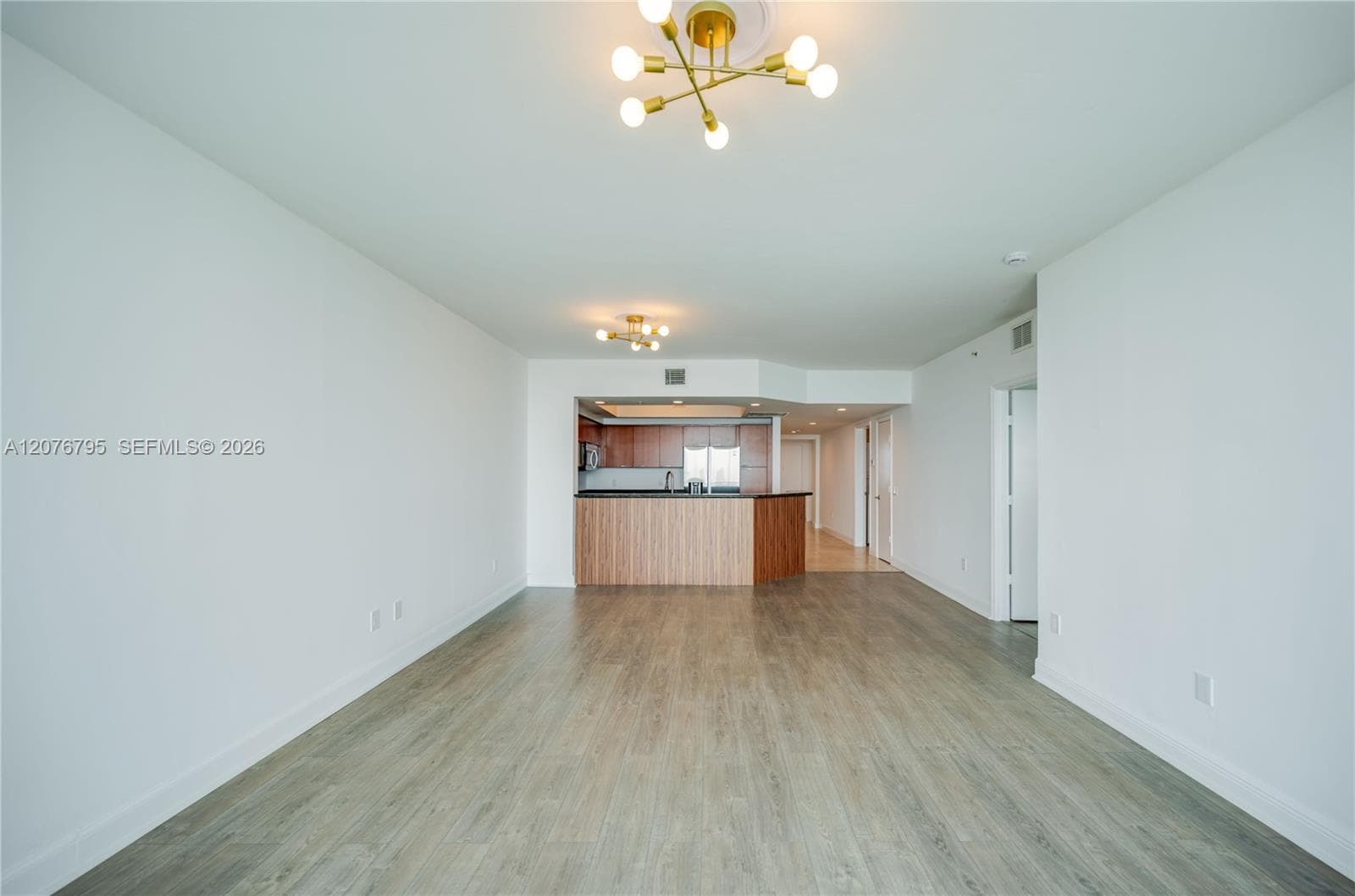 THE OAKS I CONDO · #2403 in North Miami - Photo 4