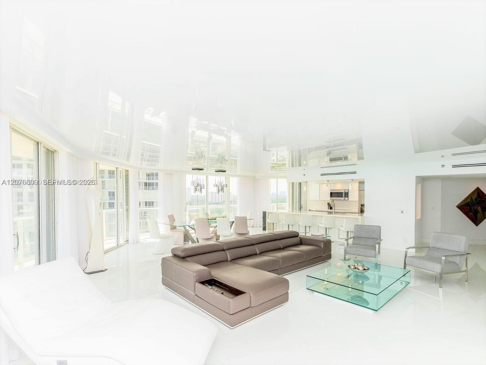 Oceania III · #1131 in Sunny Isles Beach - Photo 10