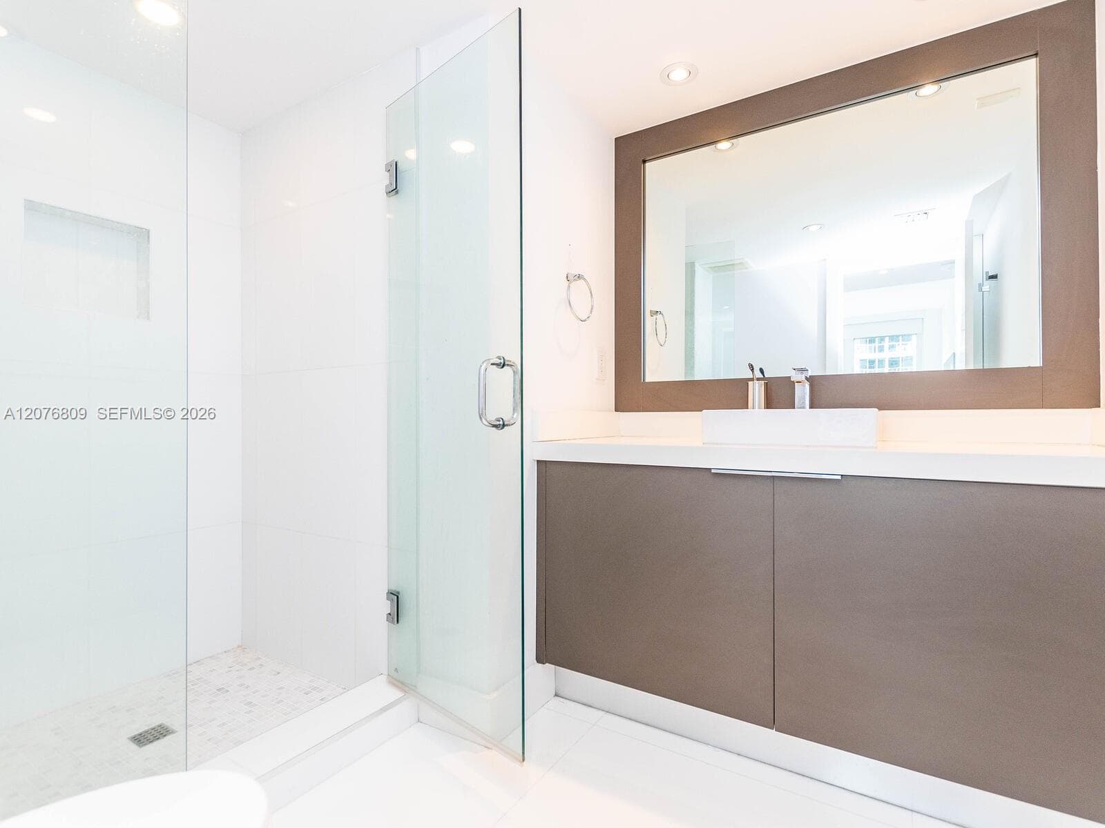 Oceania III · #1131 in Sunny Isles Beach - Photo 33