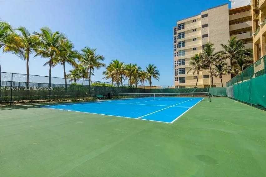 2080 OCEAN DRIVE CONDO · #1611 in Hallandale Beach - Photo 9