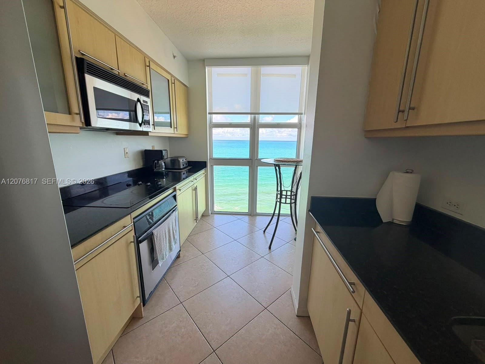 2080 OCEAN DRIVE CONDO · #1611 in Hallandale Beach - Photo 14