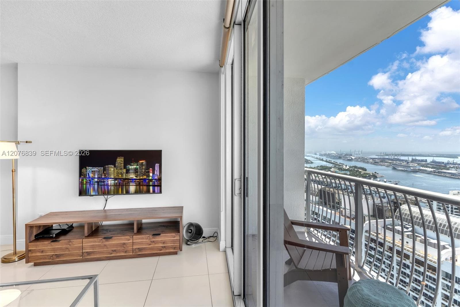 Opera Tower · #5010 in Miami - Photo 11