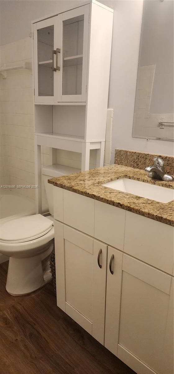 CRYSTAL COURT MANOR NO 15 · #8B in Hollywood - Photo 17