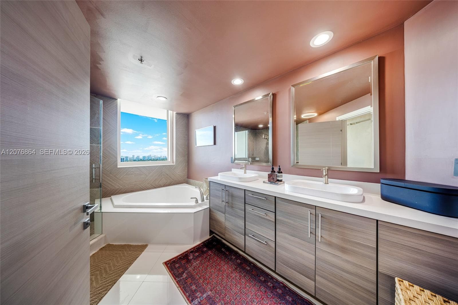 DUO CONDOMINIUM WEST · #2407W in Hallandale Beach - Photo 20
