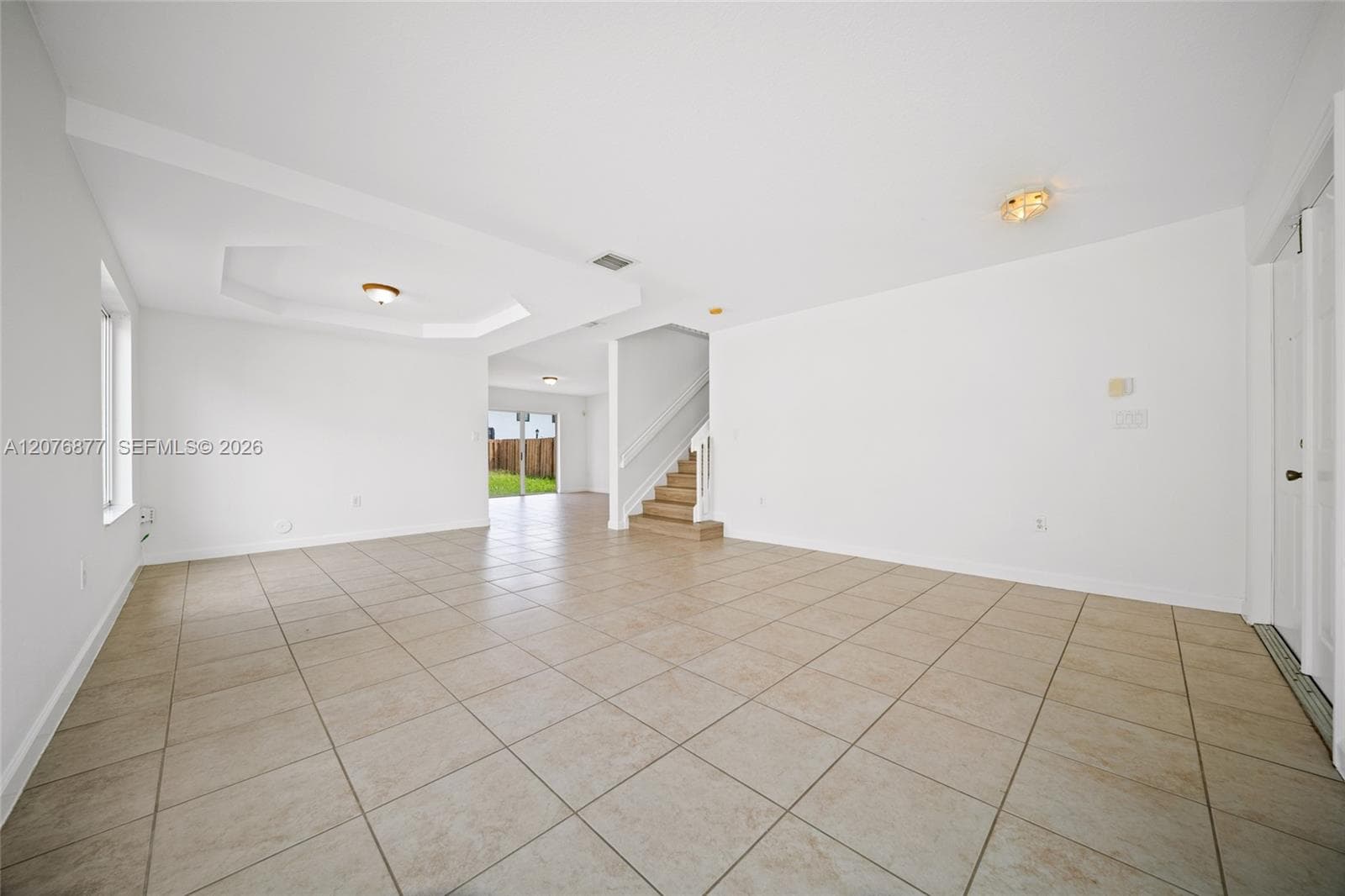 14041 SW 155th Ct photo 3