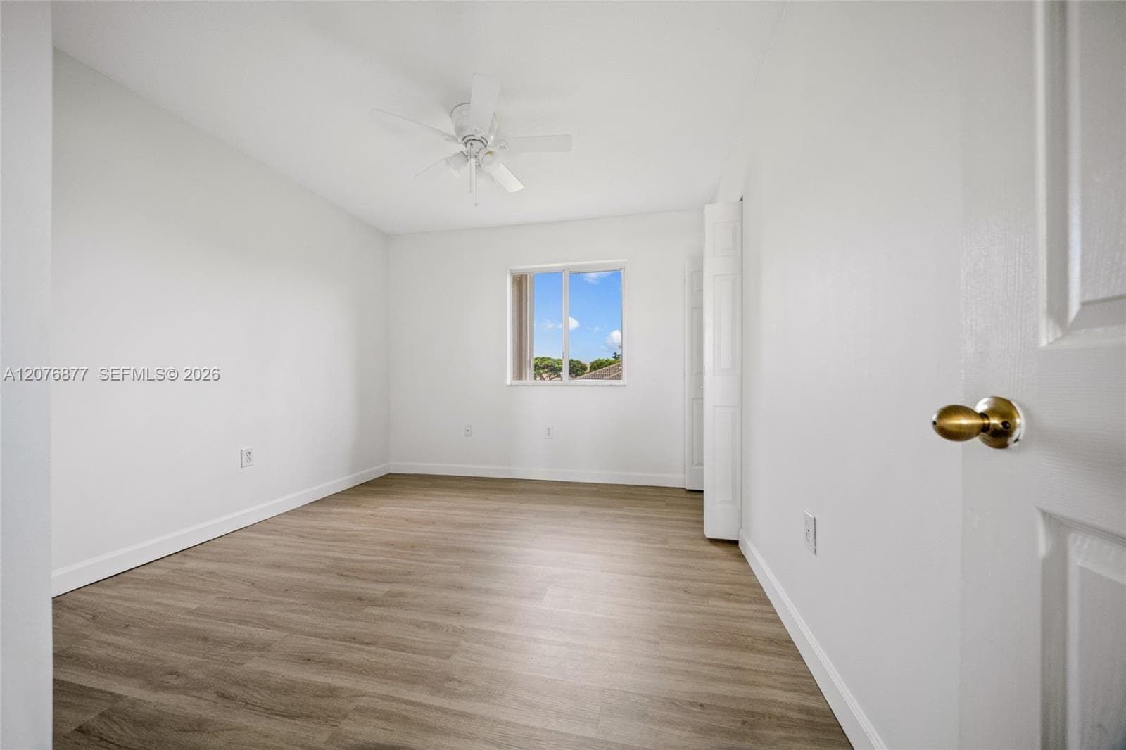 14041 SW 155th Ct photo 14
