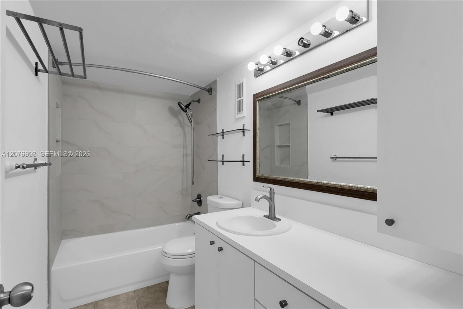 CYPRESS VILLAGE · #K11 in Miami Lakes - Photo 12
