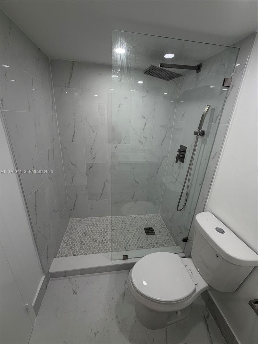 DESOTO PARK CONDO · #103 in Hallandale Beach - Photo 42