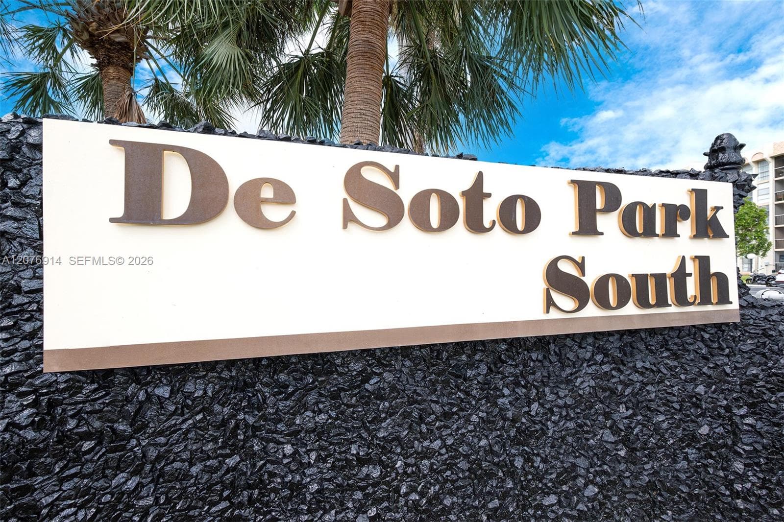 DESOTO PARK CONDO · #103 in Hallandale Beach - Photo 5