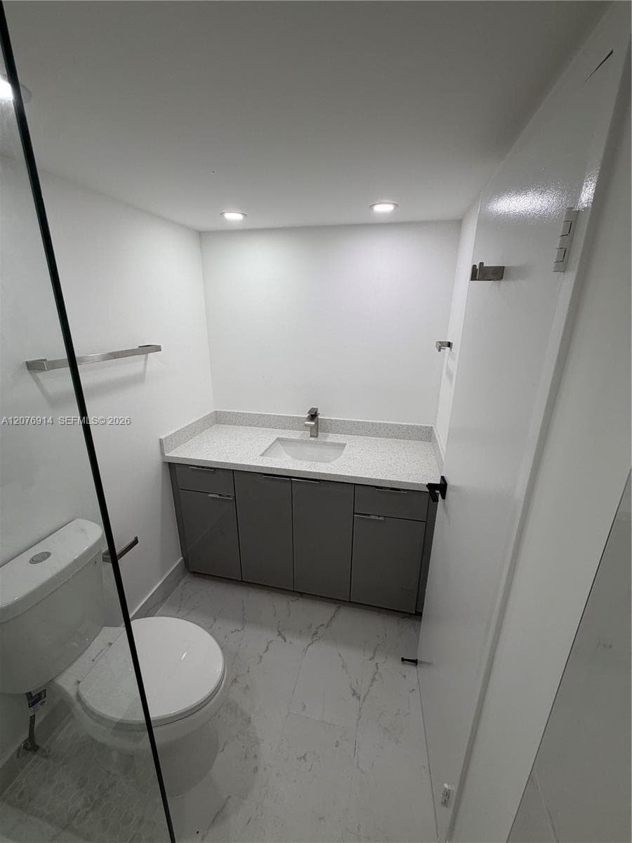 DESOTO PARK CONDO · #103 in Hallandale Beach - Photo 41