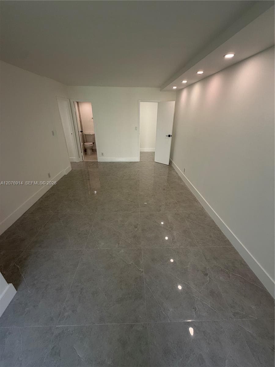 DESOTO PARK CONDO · #103 in Hallandale Beach - Photo 39