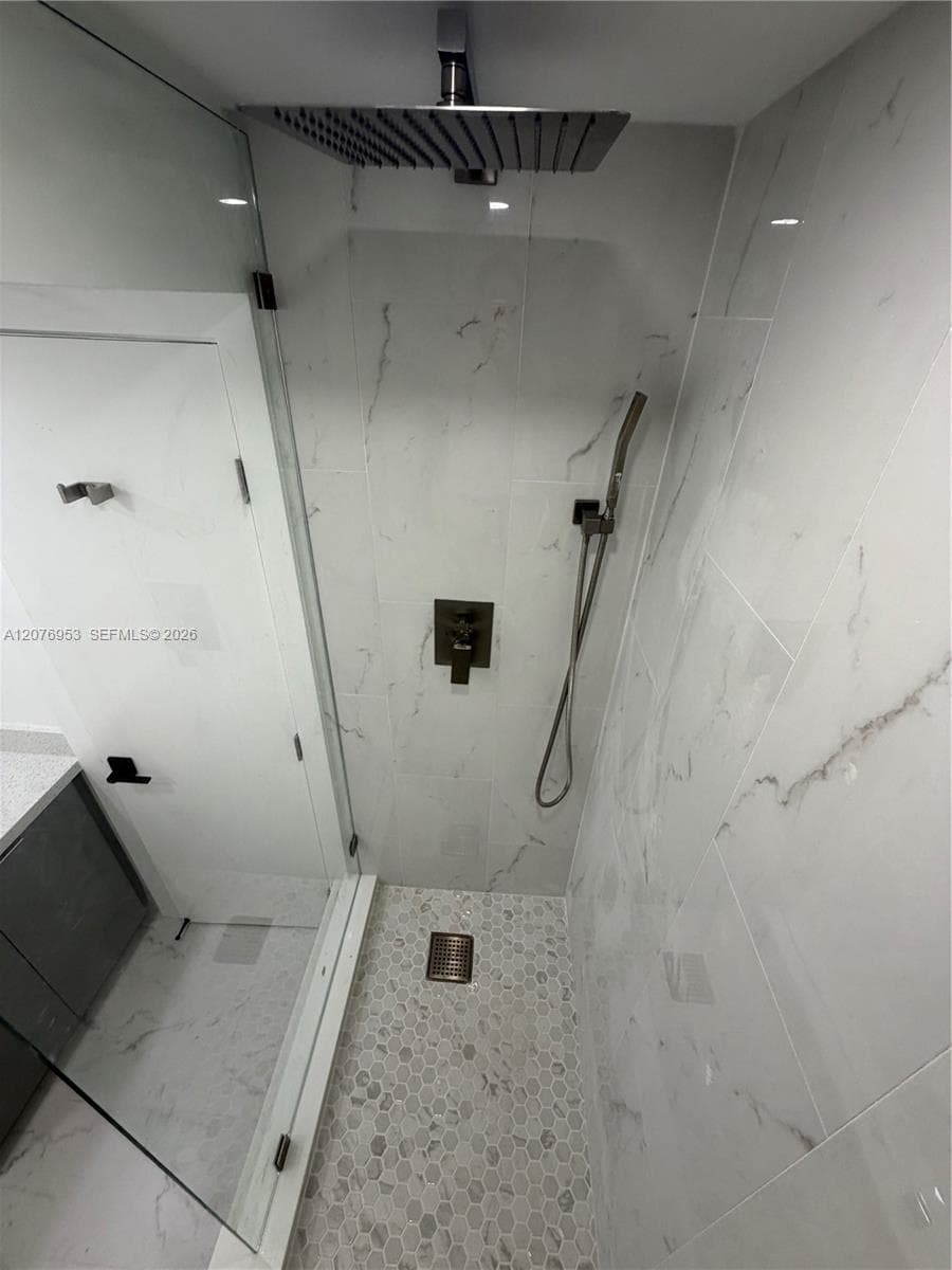 DESOTO PARK CONDO · #102 in Hallandale Beach - Photo 36