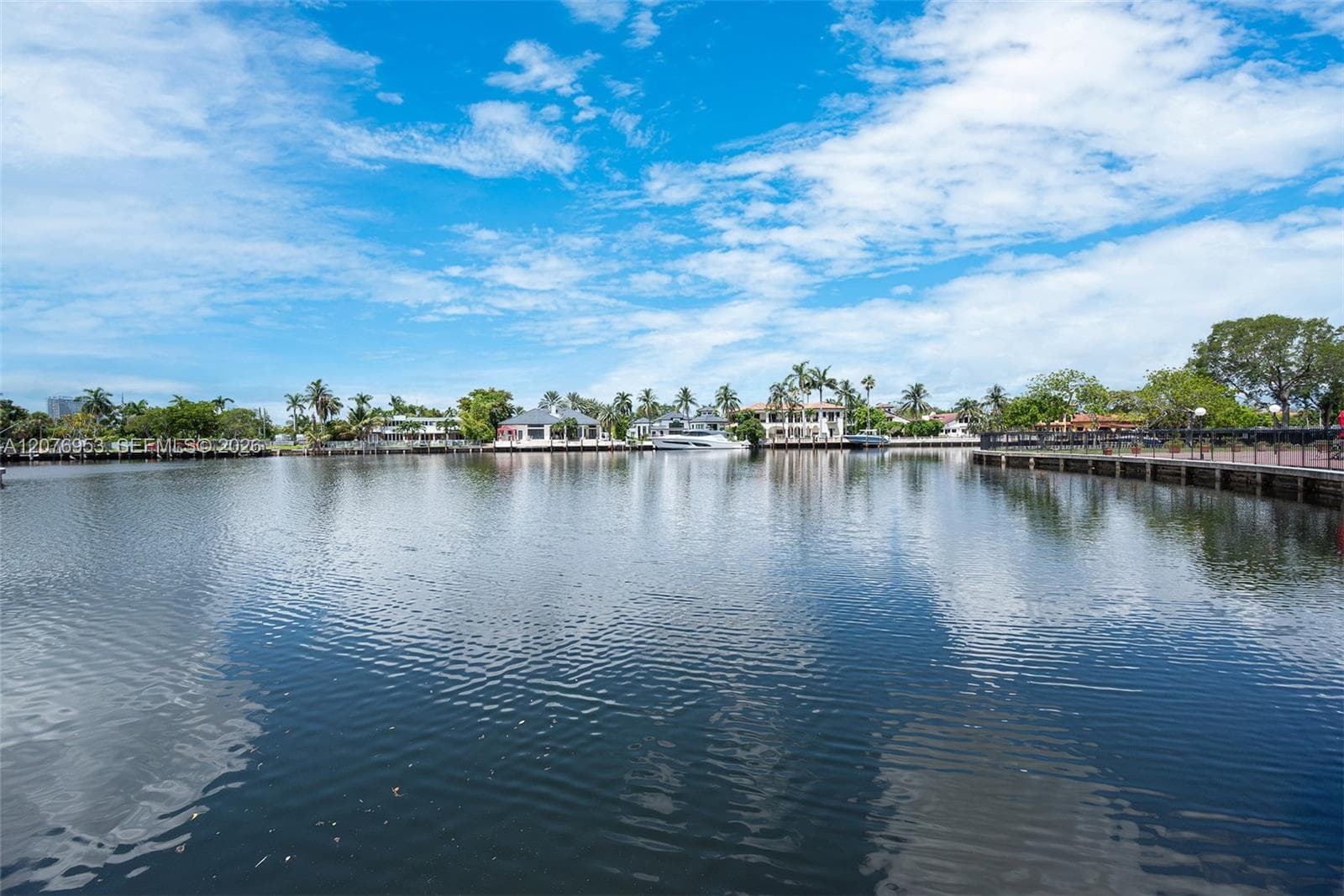 DESOTO PARK CONDO · #102 in Hallandale Beach - Photo 29