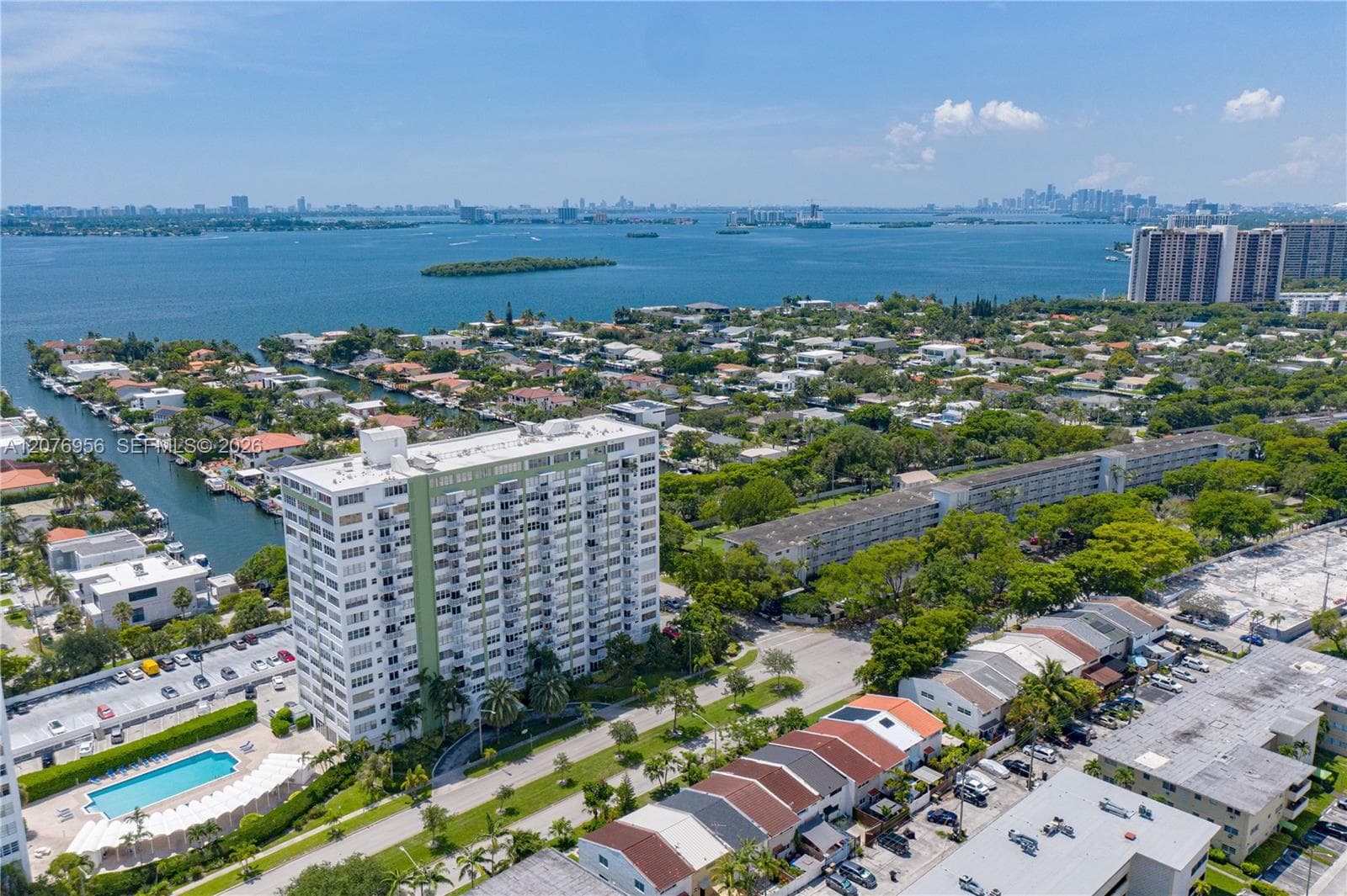 Bayview Towers Condo · #A1509 in North Miami - Photo 44