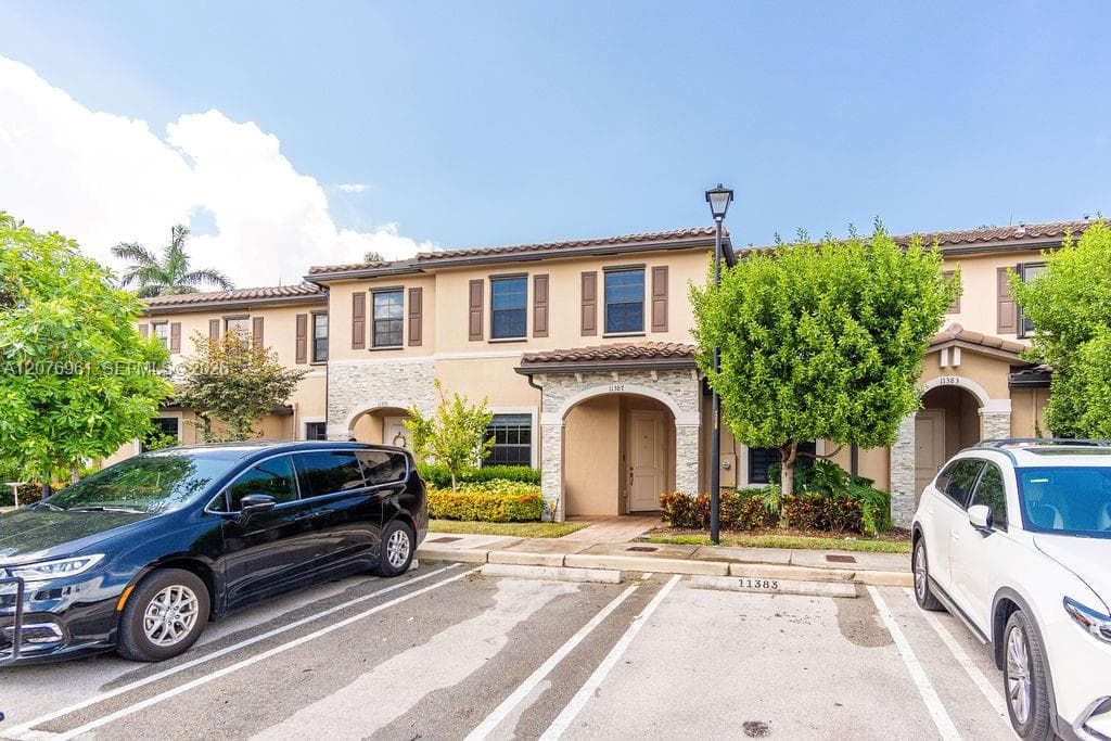 11387 SW 248th Ter photo 4