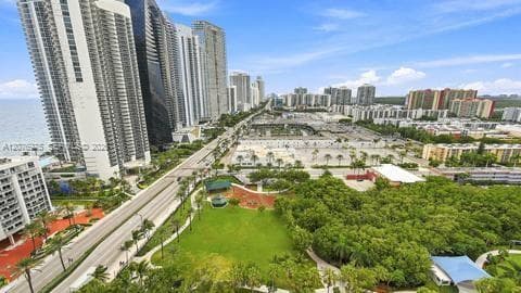 WINSTON TOWERS · #2401 in Sunny Isles Beach - Photo 39