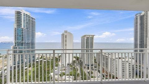 WINSTON TOWERS · #2401 in Sunny Isles Beach - Photo 8